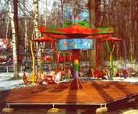 Дети не ведают, что творят… аттракционы