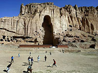 Спящего Будду снова закопали через 1500 лет