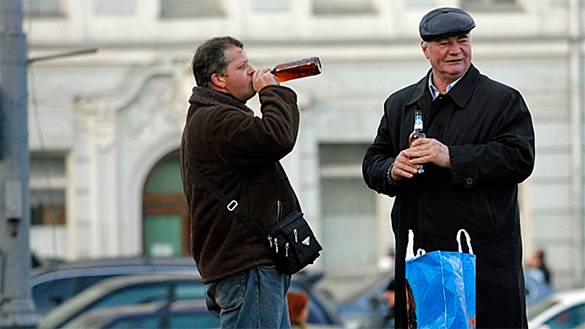 Тверь ограничивает время продажи алкоголя: только до 22:00. алкоголь, спирт, пиво, пьяницы