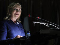 Клинтон выйдет с больничного в новом году. 278099.jpeg