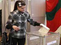 Приднестровье: оглашение итогов президентских выборов отложено из-за жалоб. 251110.jpeg