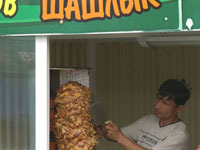 Онищенко предлагает запретить въезд таджикам. 249115.jpeg