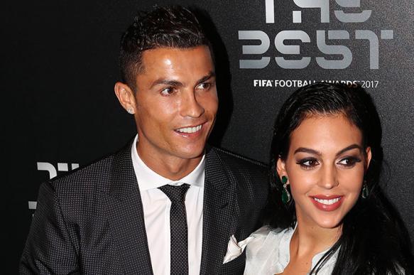 Девушка Роналду опровергла слухи о своей беременности. 402122.jpeg