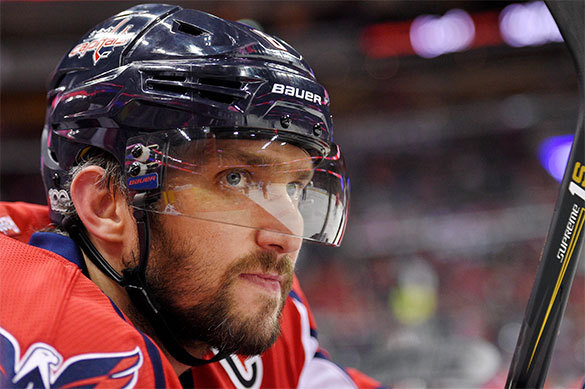 Овечкин внес деньги в фонд Красного креста для пострадавших от урагана &laquo;Харви&raquo;. Овечкин внес деньги в фонд Красного креста для пострадавших от у