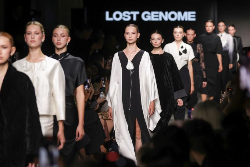 Lost Genome (Санкт-Петербург), Паркинг Галерея парка Зарядье, Московская неделя моды