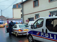 Тулузская полиция обезвредила захватчика в офисе метеослужбы. 260177.jpeg