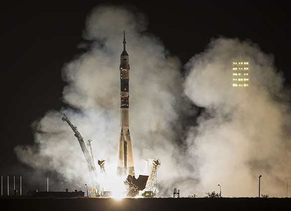 Сергей Собко: США ослабляют санкциями конкурента в лице ЕС, а сами заключают космические контракты с Россией. 