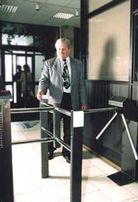 Большой интеллект маленьких радиометок