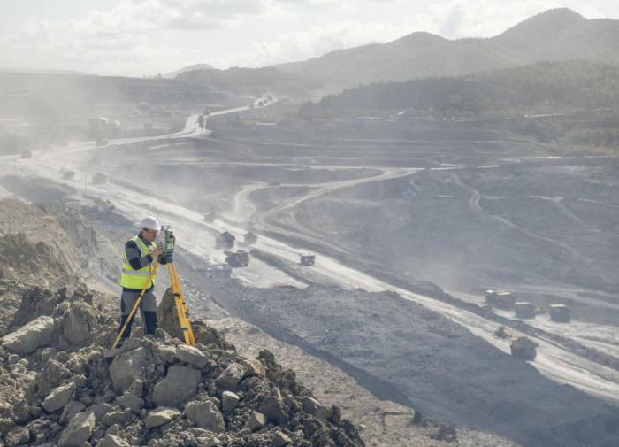  Перспективный угольный бизнес ВГК, возможно, стал предметом интереса рейдеров.