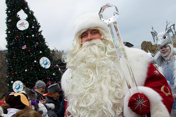 Дед Мороз отказался от родства со Снегрочкой