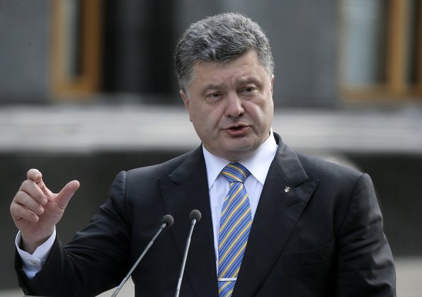 Валерий Песецкий: Встреча в Минске нужна Порошенко для публичных обвинений в адрес России. Валерий Песецкий: Встреча в Минске нужна Порошенко для публичных