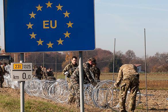 Поляки встревожены: Россия строит забор на границе