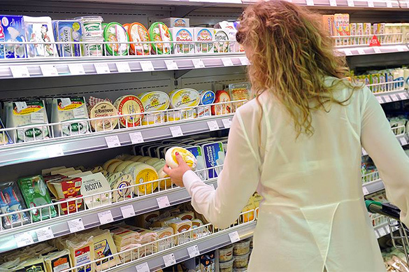 Роспотребнадзор: продуктов в российских магазинах достаточно