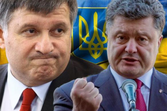 Арсен Аваков ссорится с Порошенко из-за задержания сына. Арсен Аваков ссорится с Порошенко из-за задержания сына