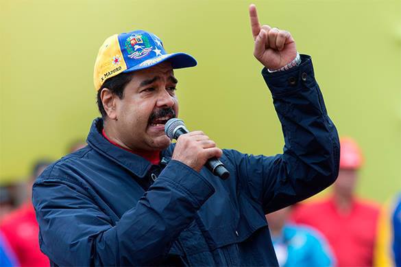 Мадуро обешал подавить переворот в стране