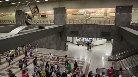 Самые удивительные станции метро в мире. Часть 1-я.. 402660.jpeg