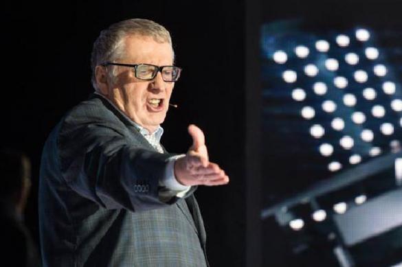 Жириновский предложил отмену выборов и пожизненное царство. 384667.jpeg