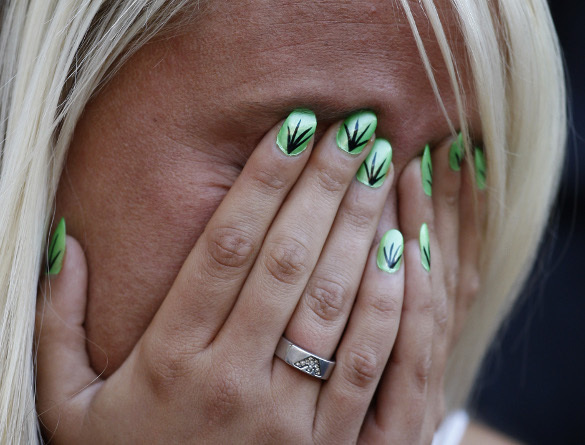 Школьников, шантажировавших одноклассницу секс-фото, задержали в Подмосковье. 