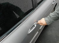 Налетчики избили китайца палкой и забрали 17 млн рублей. 270774.jpeg