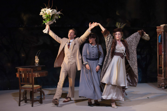 Кожаный сапожок королевы театра. костюмы Кожаный сапожок королевы театра. костюмы