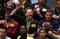 Акции Apple впервые преодолели рубеж в 500 долларов. биржа