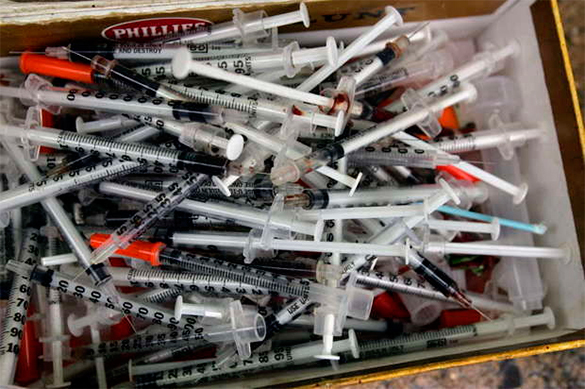 Ученые нашли способ определять наркотик в крови по отпечаткам пальцев. 