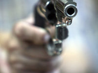 Мужчина держит в заложниках сотрудников тулузского банка. 261800.jpeg