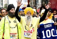 Столетнему марафонцу не засчитали рекорд. marathon