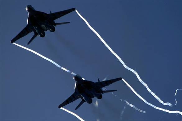 В районе донецкого аэропорта идет бой с участием авиации. 293887.jpeg