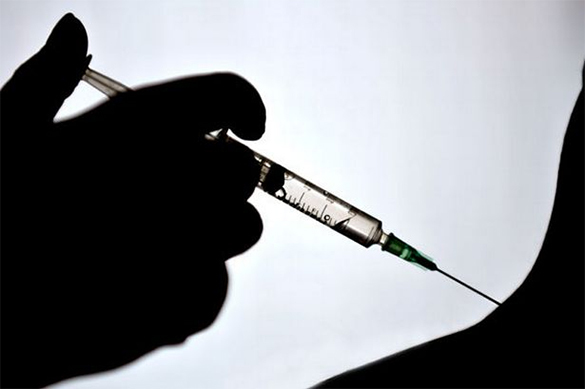 Устав от измен жены, в московской больнице закололся анестезиолог. укол, шприц, инъекция