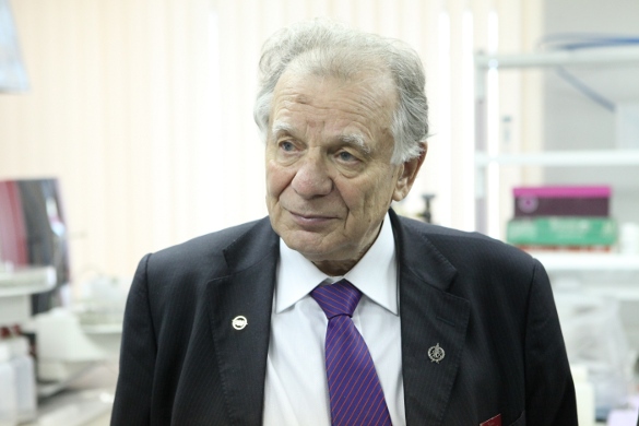 Жорес Алфёров: 