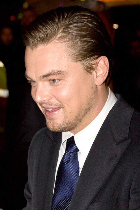 Самые богатые звезды Голливуда померились кошельками