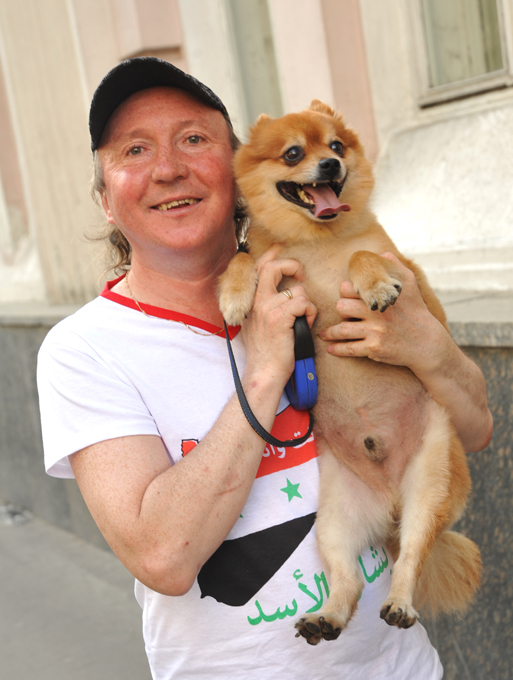 Почему российские звезды любят маленьких собак?