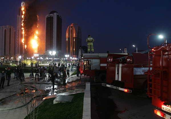 Пожар в гостиничном комплексе "Грозный-Сити"