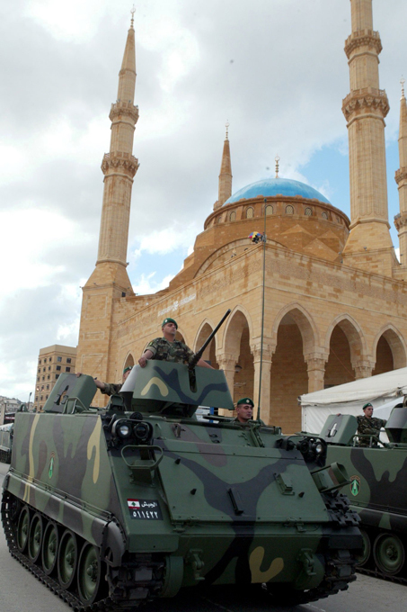 Военная техника на парадах разных стран