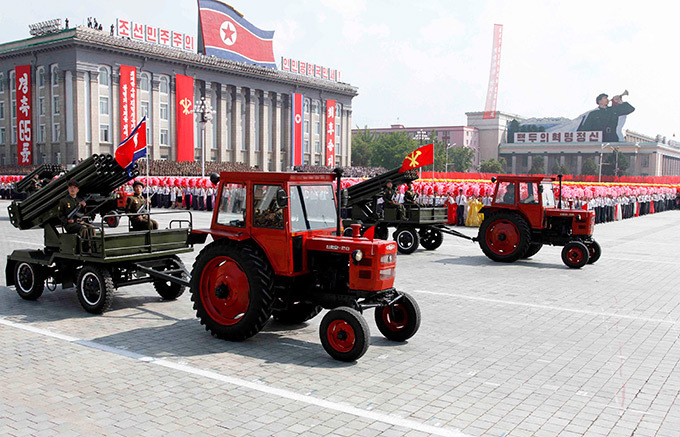 Военная техника на парадах разных стран