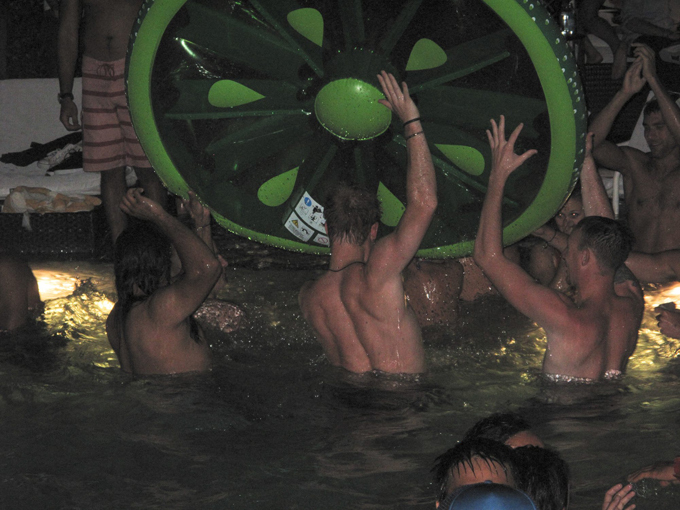 Отпуск по-королевски: принц Гарри в Лас-Вегасе