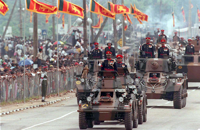 Военная техника на парадах разных стран