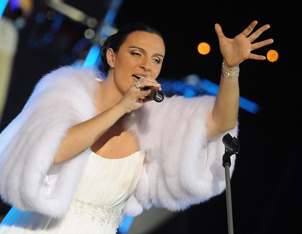 Сколько звезды заработали в Новый год