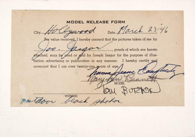 Первые фото Мэрилин Монро ушли за треть миллиона долларов