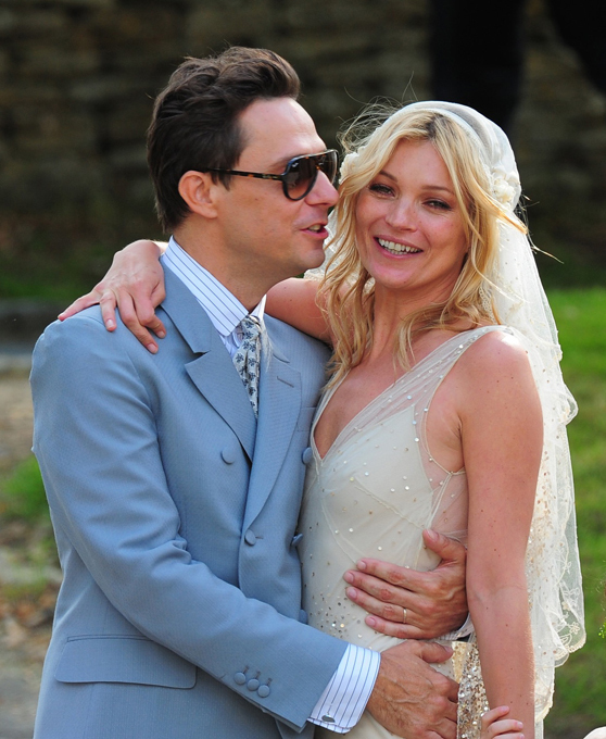 Скромный бюст - красоте не помеха