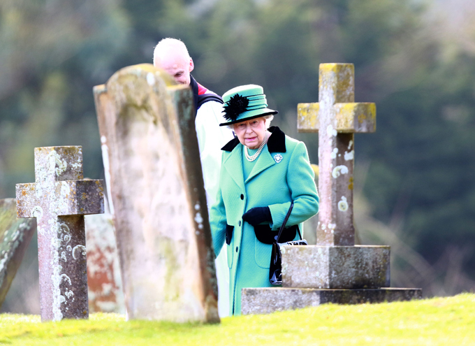 Они родились в рубашке. Елизавета II