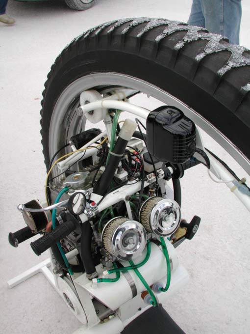 Экстрим на одном колесе