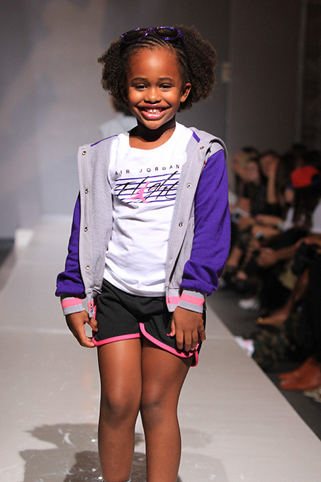 Детский показ мод в Нью-Йорке