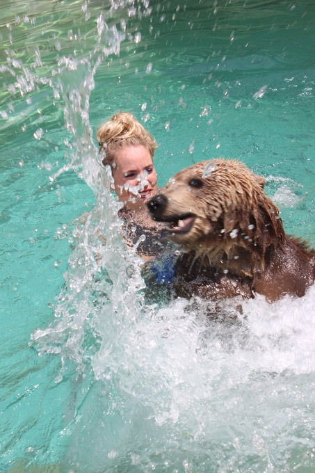 Жара, она везде жара!
