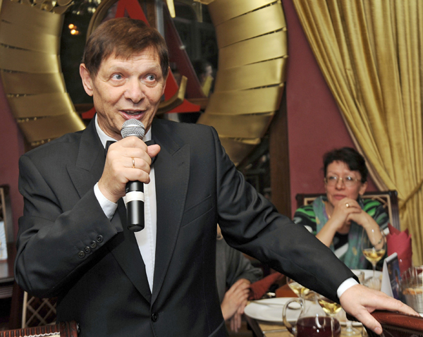 Ушел из жизни певец Эдуард Хиль