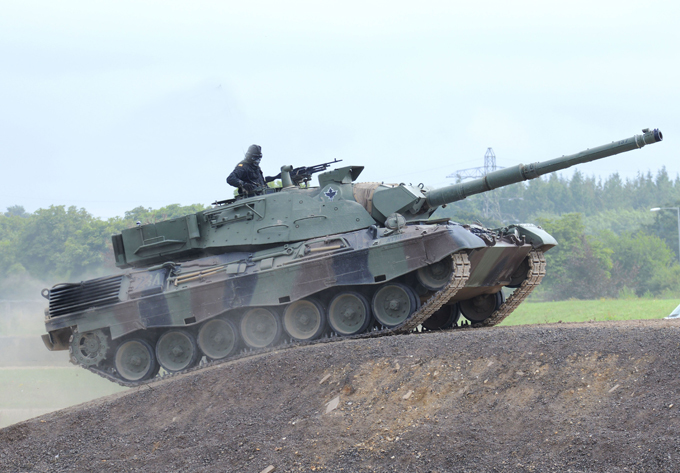 Чья армия сильнее?