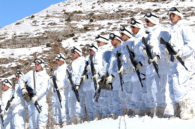 Чья армия сильнее?