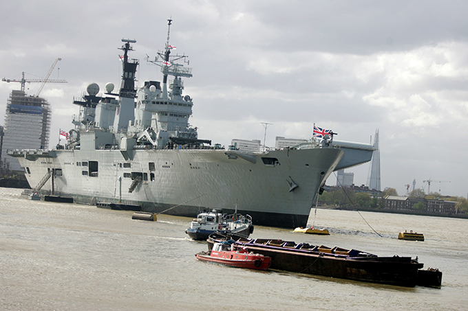 Авианосцы — короли флота. Порт