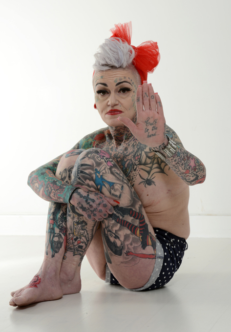 Заслуженная пенсионерка татуажа